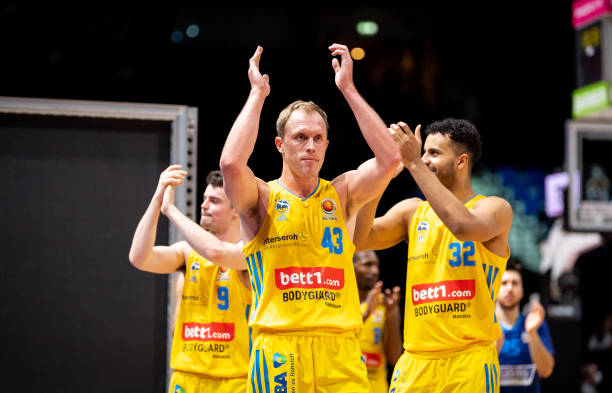 而是结构问 而是结构问